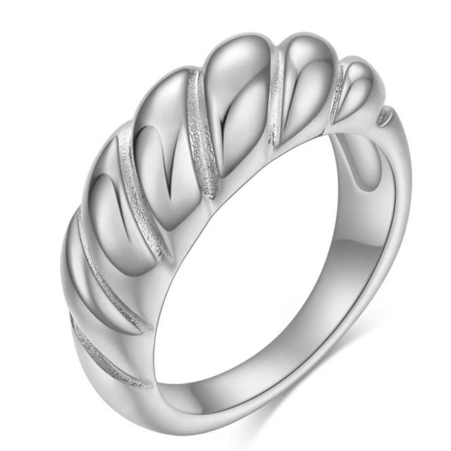 Anillo-de-Acero-Inoxidable-Chapado-en-Pvd-para-Mujer-sortija-de-titanio-dorado-resistente-al-agua.jpg_640x640_d4e759e8-b39e-4b10-9f08-6581ac539493.jpg